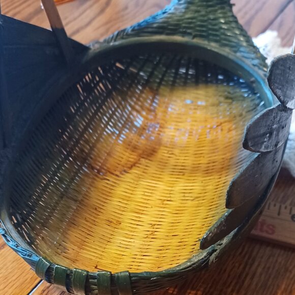 ZHEJIANG Handicrafts Large Green Duck Rattan Wicker Basket MCM - Picture 4 of 8